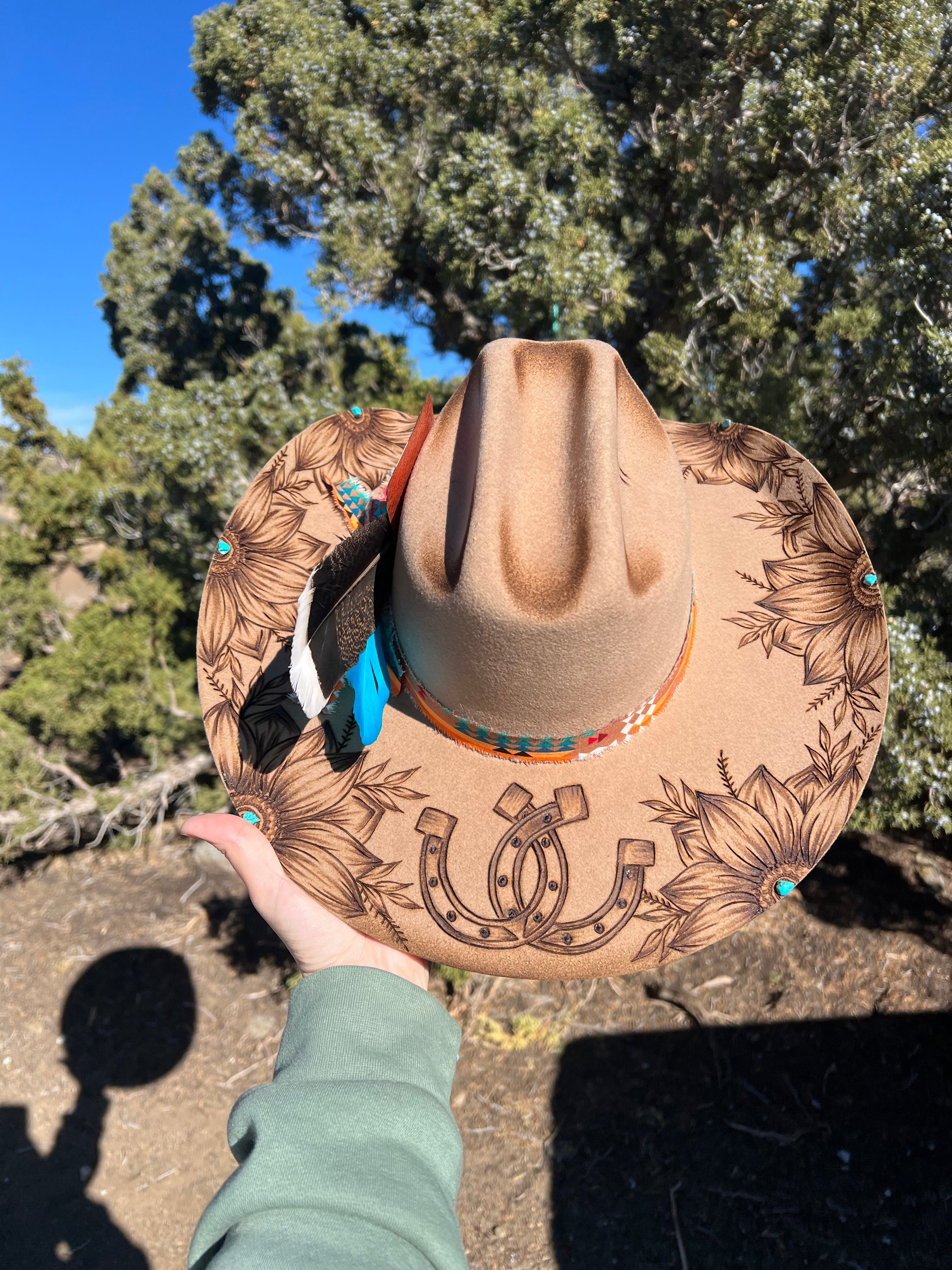 LONG LIVE COWGIRLS